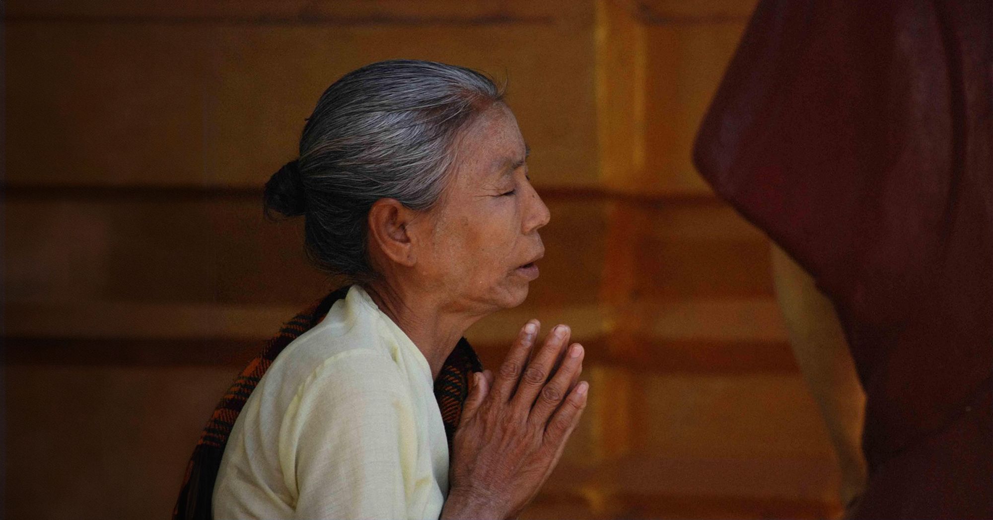 ជីវិតធ្លាក់ដល់បាត (សៀវភៅសេចក្ដីពិតសម្រាប់ជីវិត)